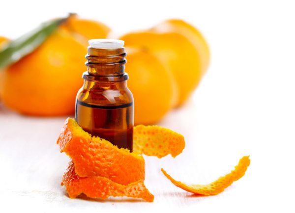 Huile Essentielle d'Orange douce : Le Guide d'utilisation et d'achat -  Olyaris